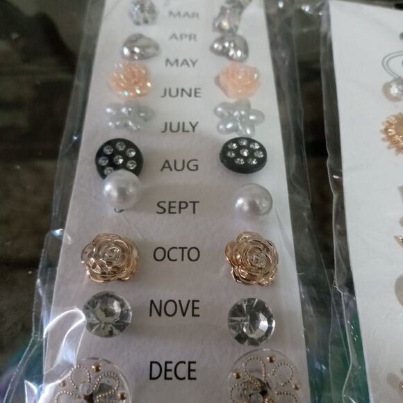 Randomized jewelry bundles   - Picture 5 of 14